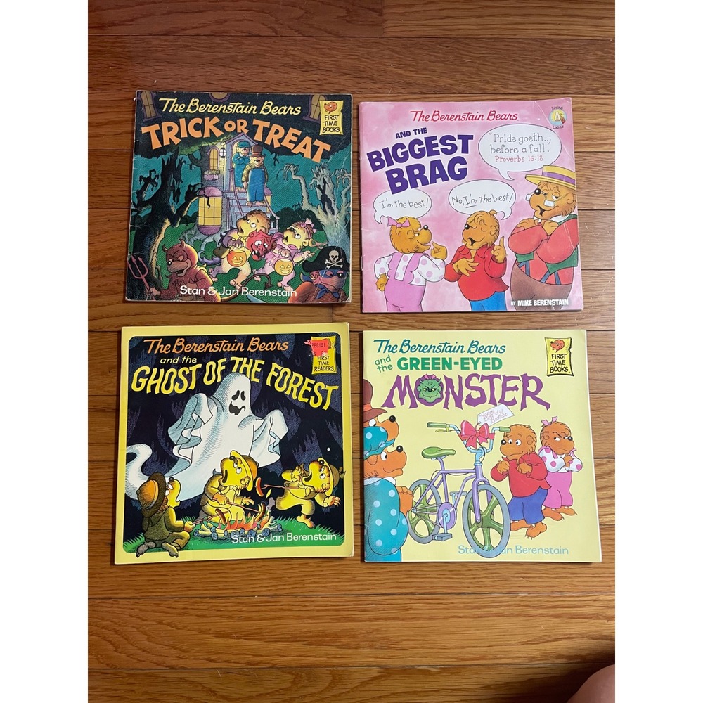 Berenstain Bears Book Lot of 4 Trick or Treat Biggest Brag Ghost Green Monster